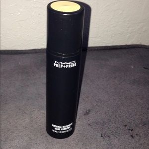 Mac Prep + Prime Natural Radiance